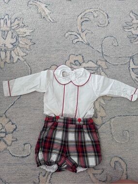 Sal and Pimenta boys holiday set. Size 12 months.